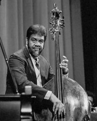 �A���E�}�b�L�{��