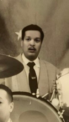 �A�[���E�E�H�[�J�[