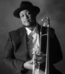 �w�����[�E�R�b�J�[