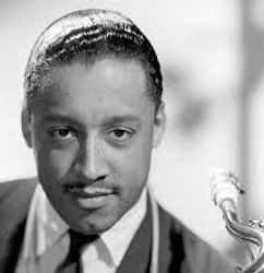 �|�[���E�N�C�j�V�F�b�g