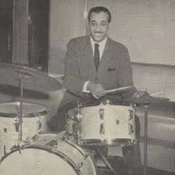 �p�[�V�[�E�u���C�X