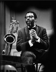 �T�q�u�E�V�n�u