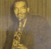 �T���E���[