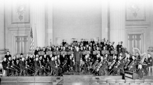 �A�����J�C�R�̃I�[�P�X�g�� 1943�N